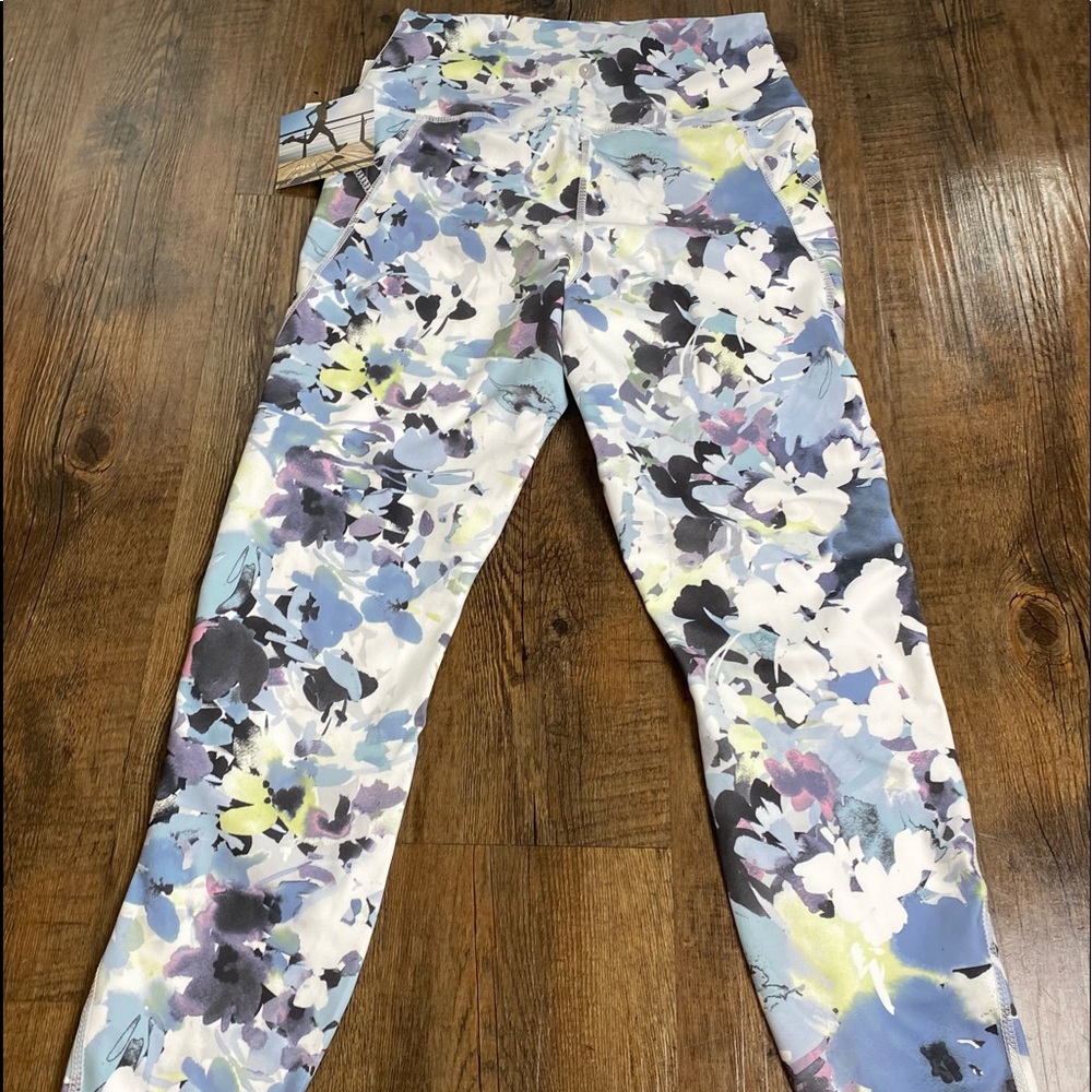 Velocity Active Leggins con bolsillos Absorción de humedad Talla M transpirable